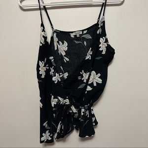 Cute tie top large navy floral tank top plunge neck